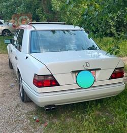 مرسيدس بنز E-Class